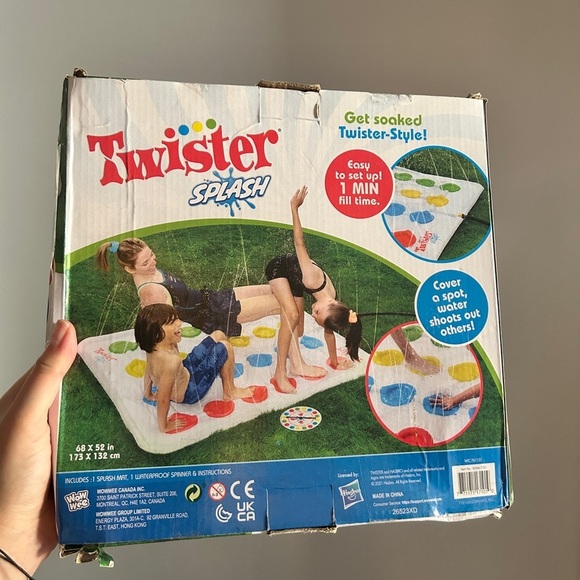 Twister Splash Water Game – NIB (New in Box) - Picture 3 of 3